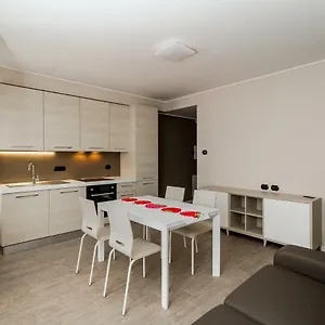 Lake Como Apartments , Lecco Italy