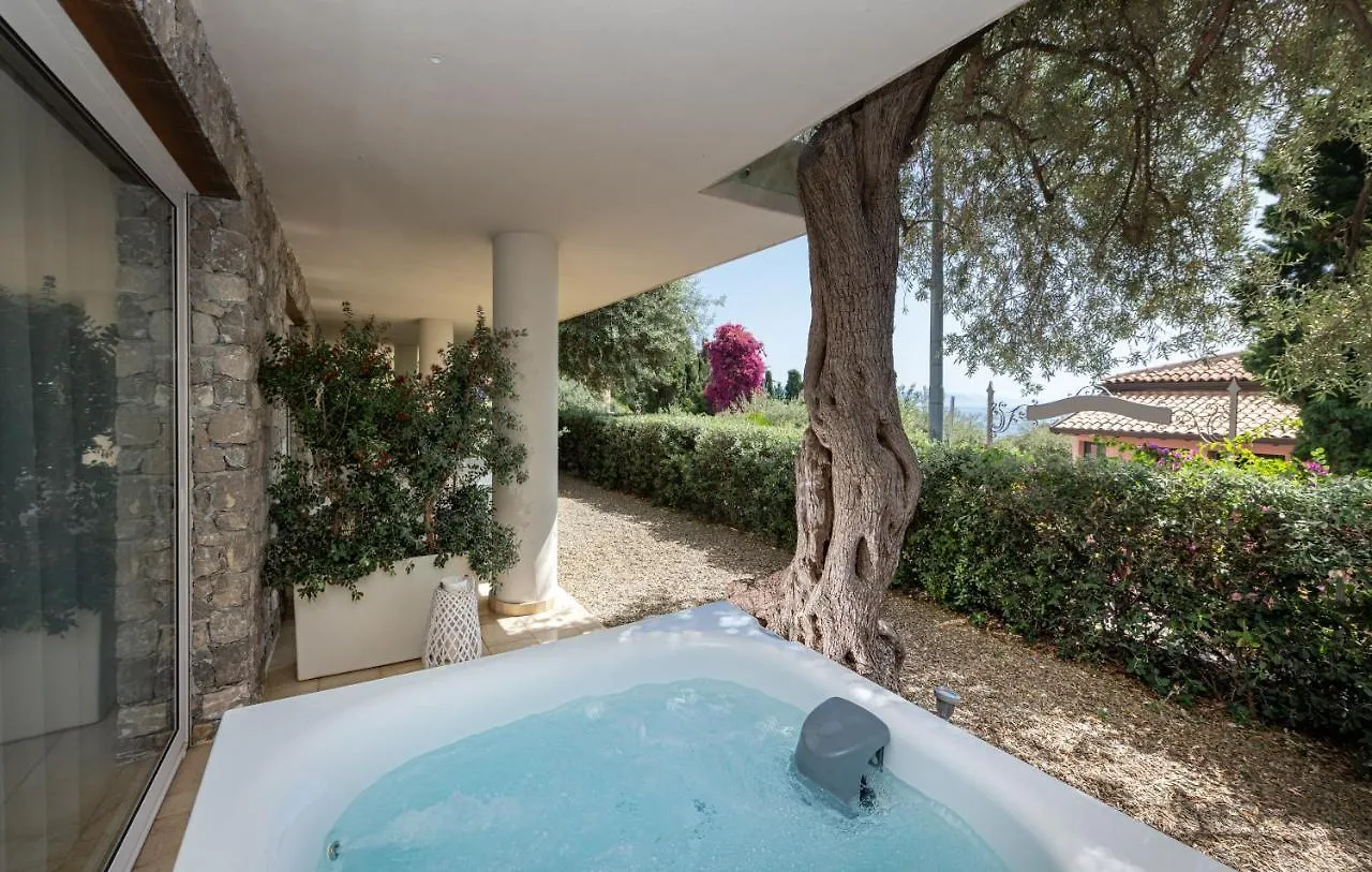 Iancu Charme Apartments Taormina 3*,