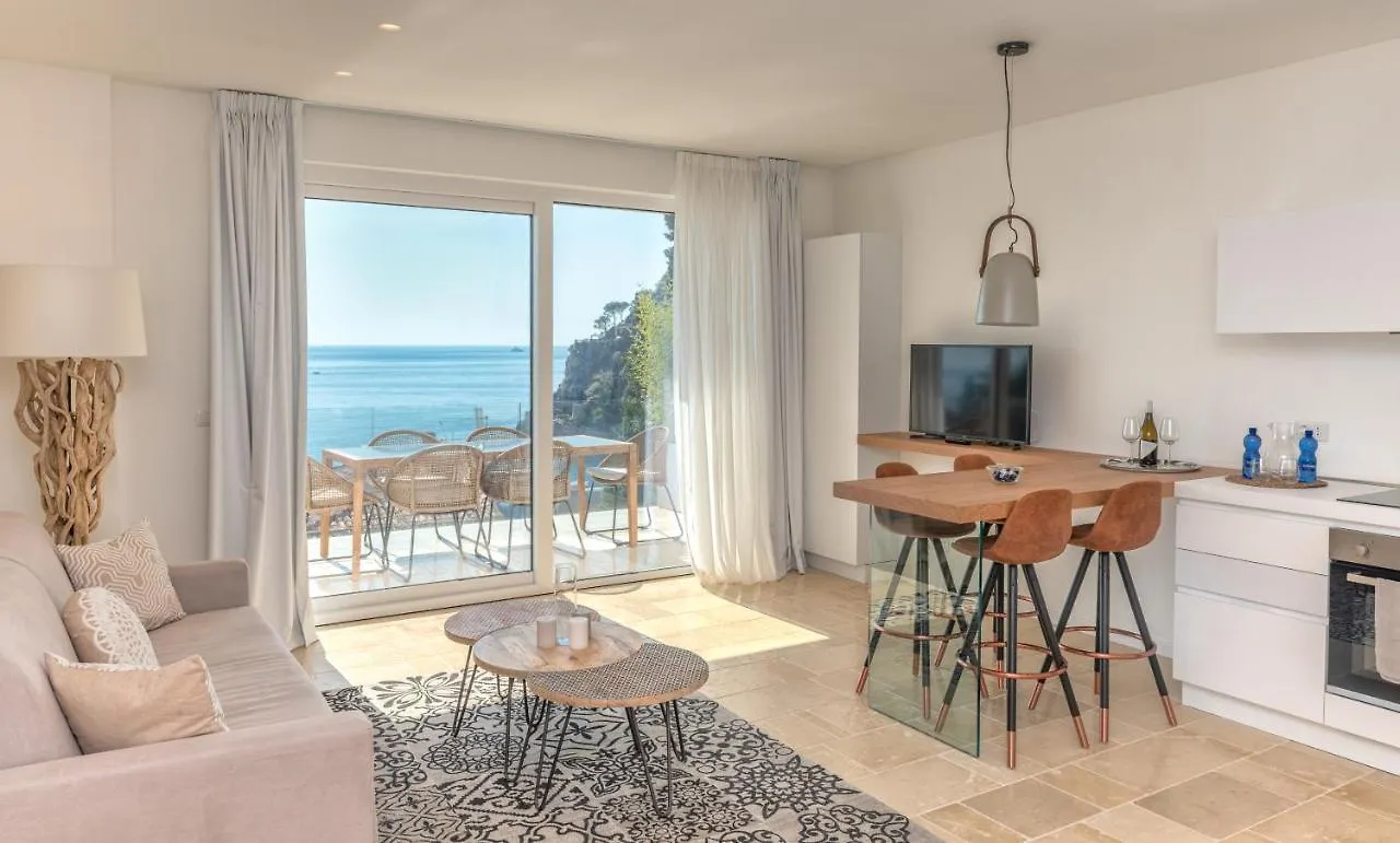 Iancu Charme Apartments Taormina