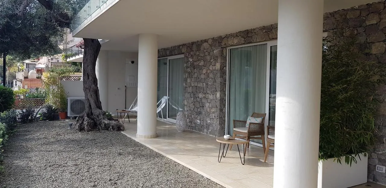 Iancu Charme Apartments Taormina 3*,  Italy