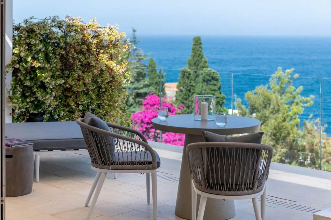 Iancu Charme Apartments Taormina Italy